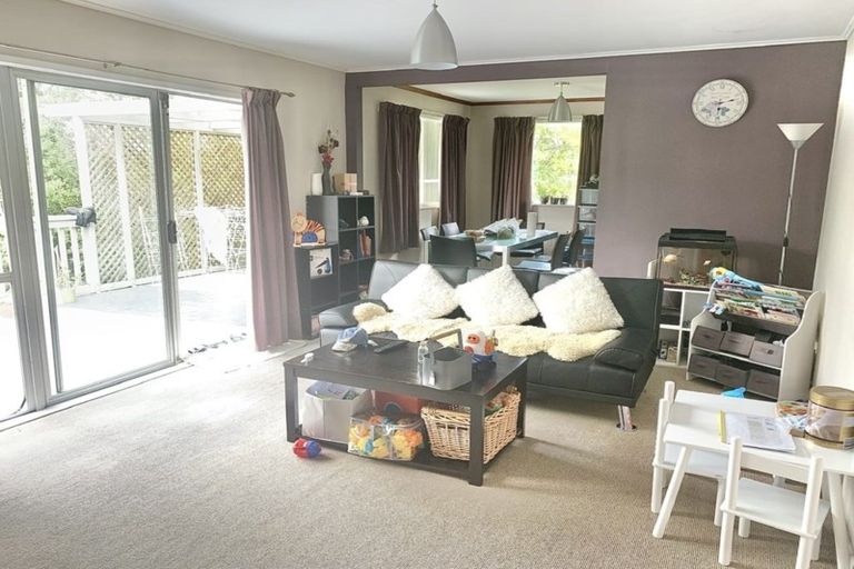 Photo of property in 56 Salamanca Road, Sunnynook, Auckland, 0620