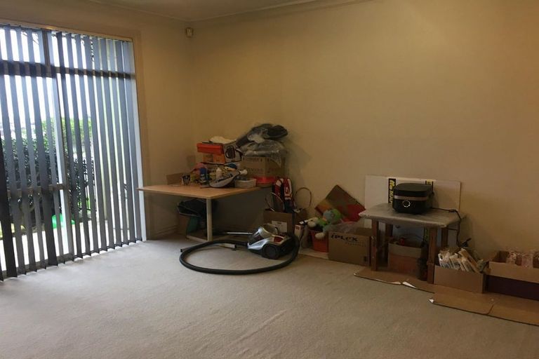 Photo of property in 4/126 Stancombe Road, Flat Bush, Auckland, 2016