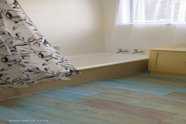 Photo of property in 6 Harris Street, Te Puke, 3119