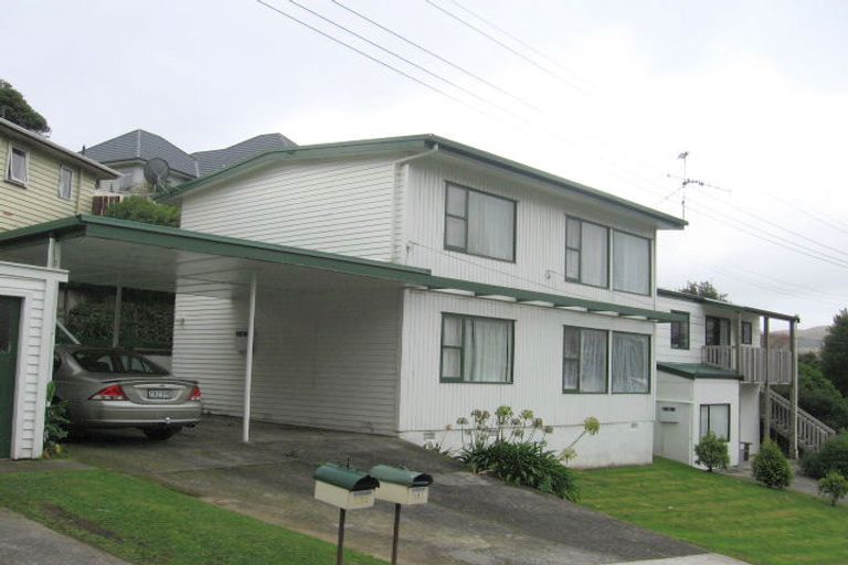Photo of property in 97a Redwood Avenue, Tawa, Wellington, 5028