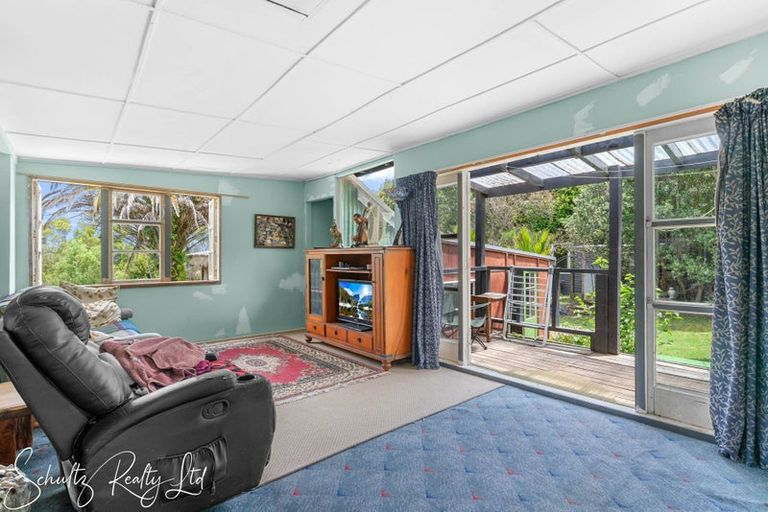 Photo of property in 249 Mountain Road, Maungaturoto, 0587