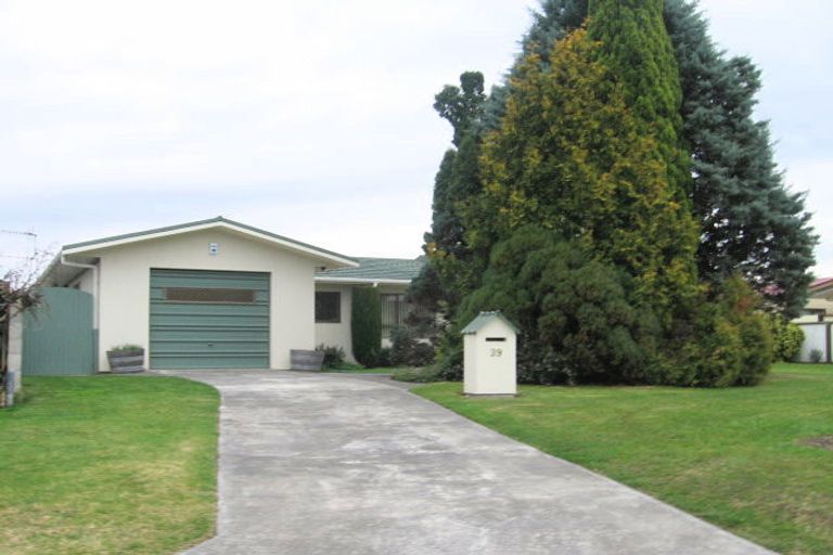 Photo of property in 39 Trent Street, Taradale, Napier, 4112