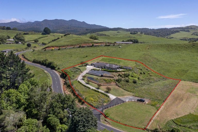 Photo of property in 212 Te Tahi Road, Puketotara, Pirongia, 3876