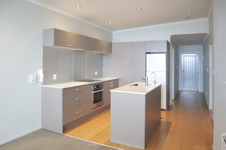 Photo of property in 277 Maunganui Road, Mount Maunganui, 3116