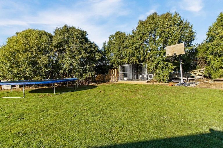 Photo of property in 9a Eric Batchelor Place, Waimate, 7924