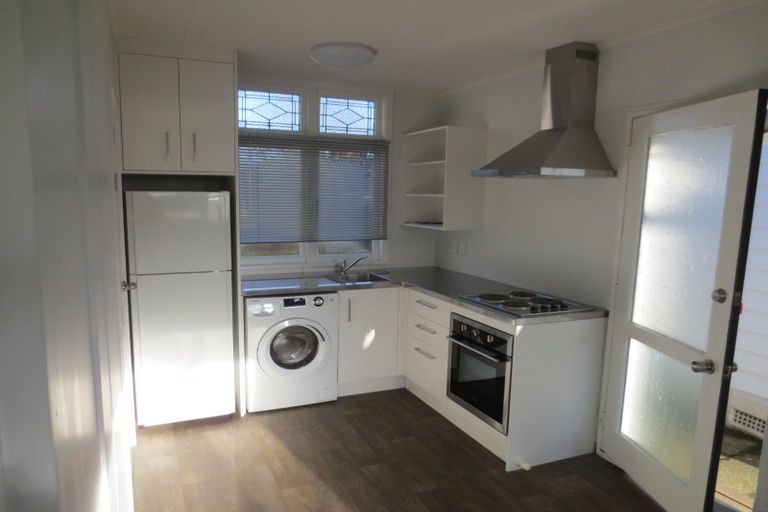 Photo of property in 24 Fitchett Street, Palmerston North, 4410