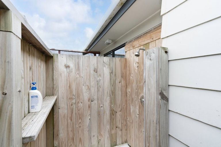 Photo of property in 14 Matakane Street, Waitarere Beach, Levin, 5510