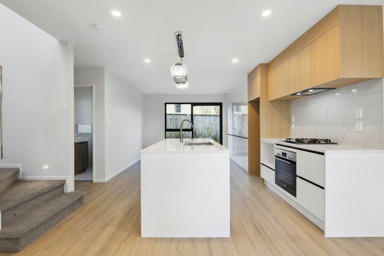 Photo of property in 49b Puriri Road, Manurewa, Auckland, 2102