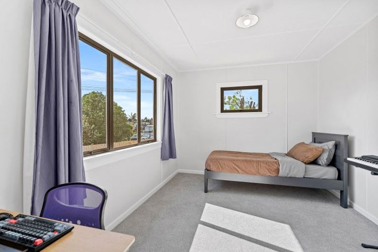 Photo of property in 8 Cartwright Road, Onerahi, Whangarei, 0110