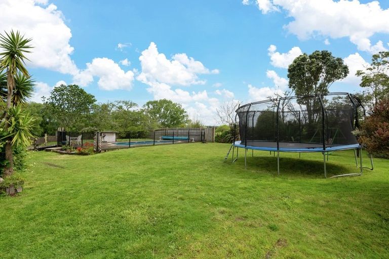 Photo of property in 731 Clevedon Kawakawa Road, Clevedon, Papakura, 2585