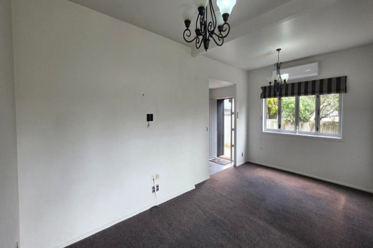 Photo of property in 12 Rimutaka Street, Paraparaumu, 5032