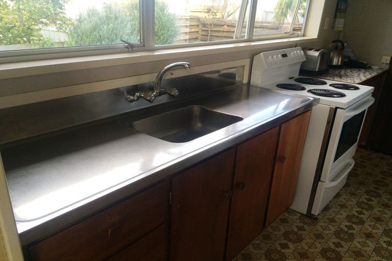 Photo of property in 13a Lorna Place, Brookfield, Tauranga, 3110