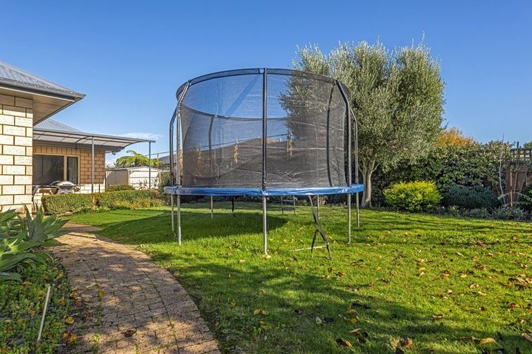 Photo of property in 4 Joanne Street, Lytton West, Gisborne, 4010