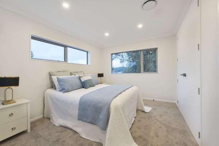 Photo of property in 41d Candia Road, Swanson, Auckland, 0614