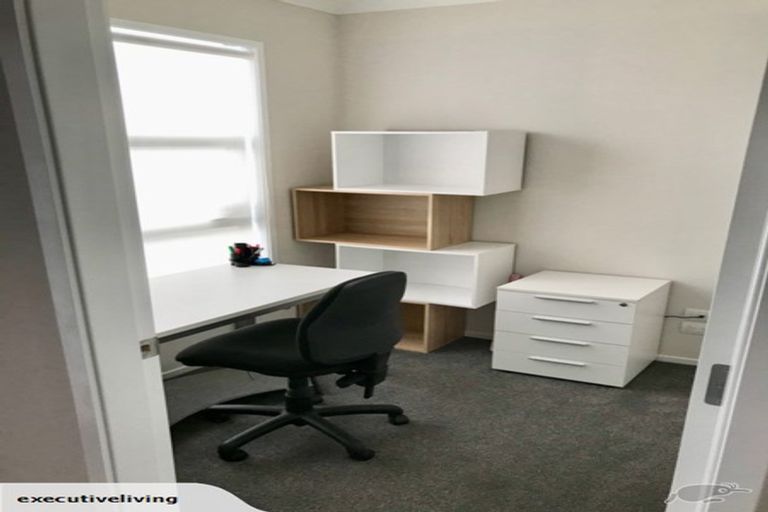 Photo of property in 55 Pendarves Street, New Plymouth, 4310