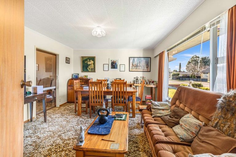 Photo of property in 43 Rugby Street, Levin, 5510