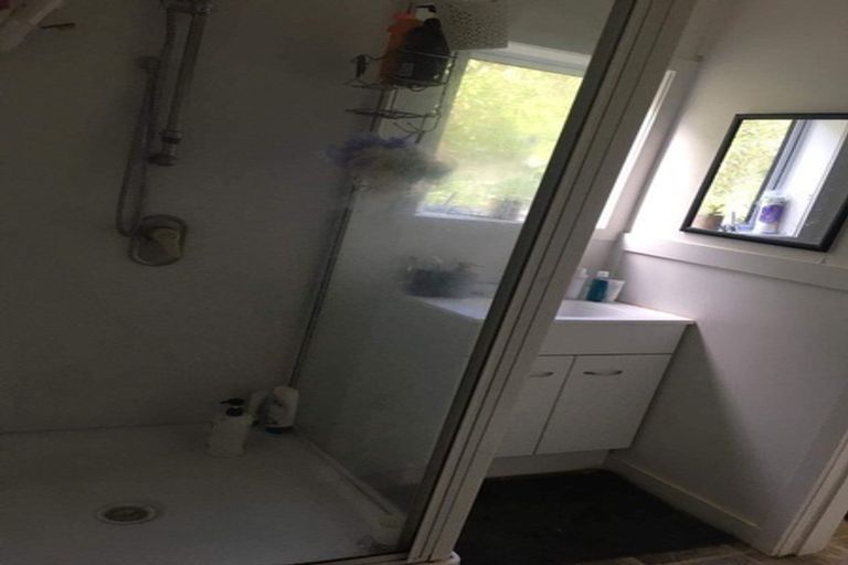 Photo of property in 51 Pembroke Road, Northland, Wellington, 6012