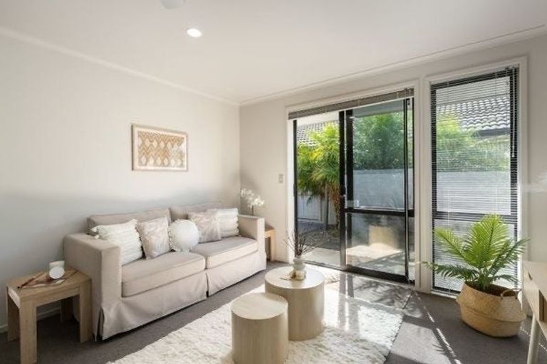 Photo of property in 58 Gibson Place, Papamoa Beach, Papamoa, 3118