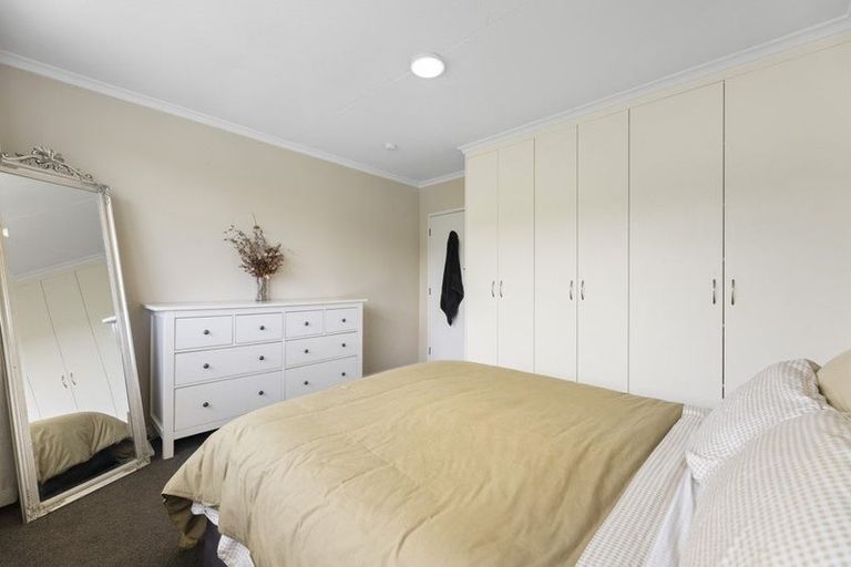 Photo of property in 485 Kaikorai Valley Road, Bradford, Dunedin, 9011