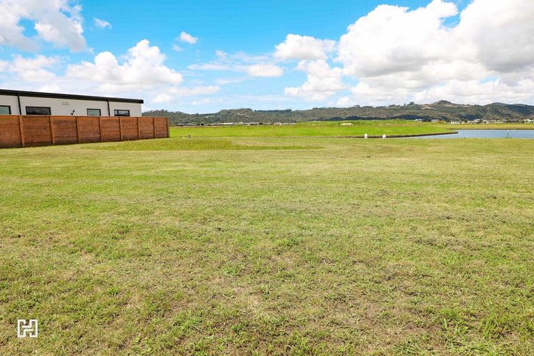 Photo of property in 253 Kupe Drive, Whitianga, 3510