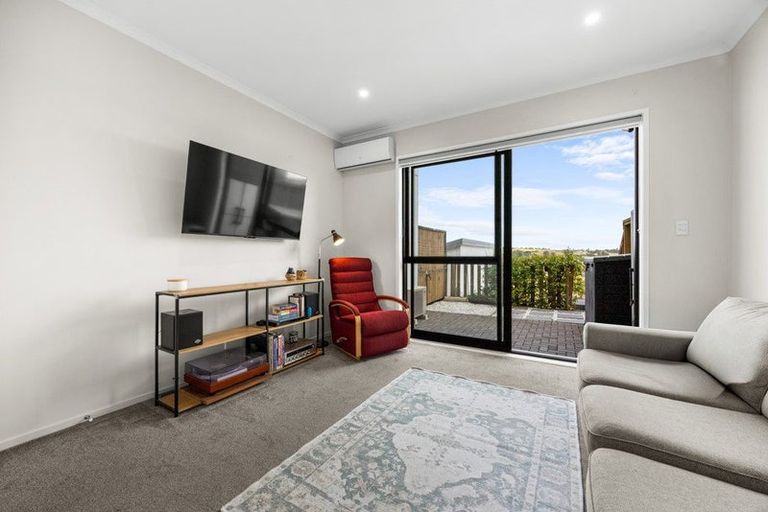 Photo of property in 46 Pukewhero Rise, Westgate, Auckland, 0614