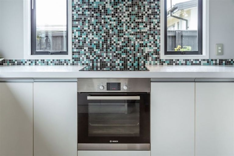 Photo of property in 6 Hyde Place, Halswell, Christchurch, 8025