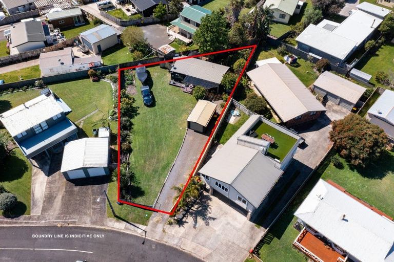 Photo of property in 1 Poplar Street, Whitianga, 3510