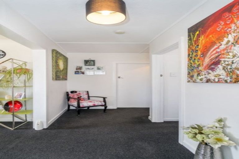 Photo of property in 6 Geddes Street, Green Island, Dunedin, 9018