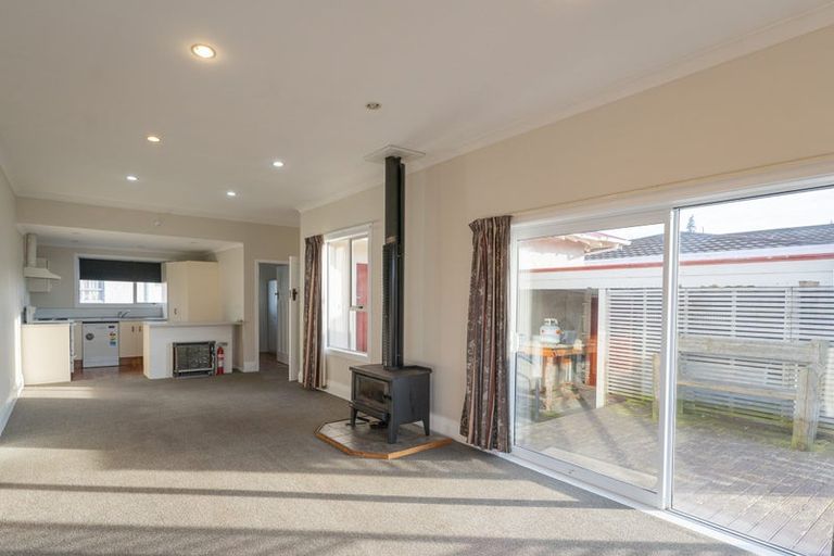 Photo of property in 19 Albany Street, Gore, 9710