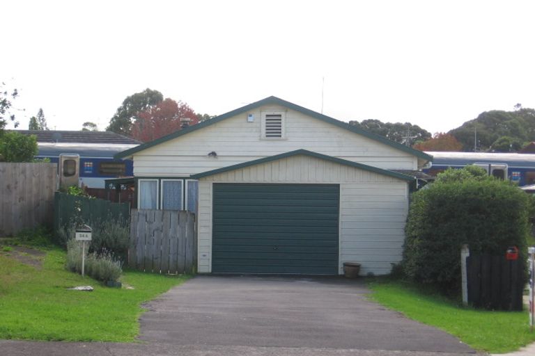Photo of property in 24a Tahi Terrace, Glen Eden, Auckland, 0602