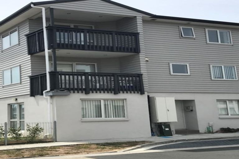 Photo of property in 4/4 Wallson Crescent, Wiri, Auckland, 2104