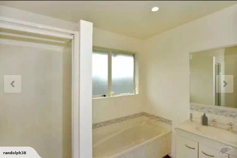 Photo of property in 45 Showgate Avenue, Sockburn, Christchurch, 8042