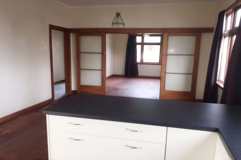 Photo of property in 292 High Street South, Carterton, 5713