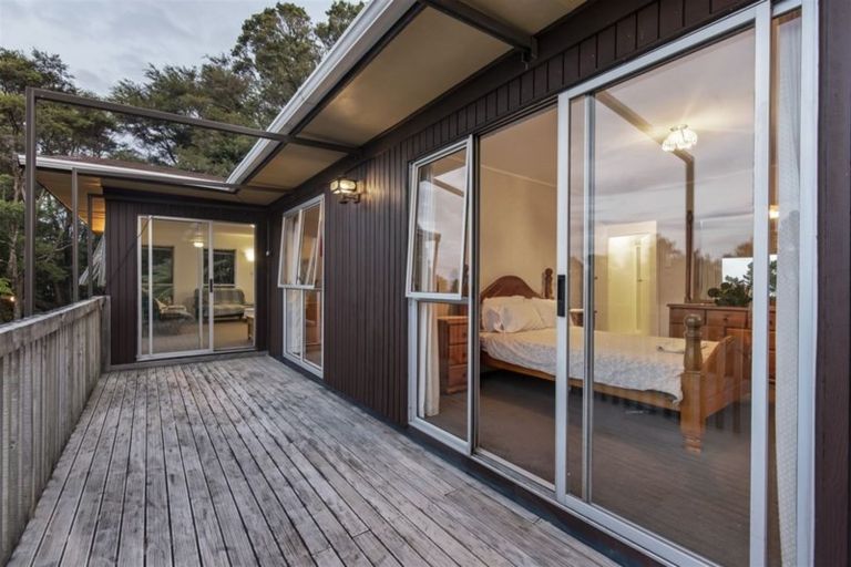 Photo of property in 223a Titirangi Road, Titirangi, Auckland, 0604