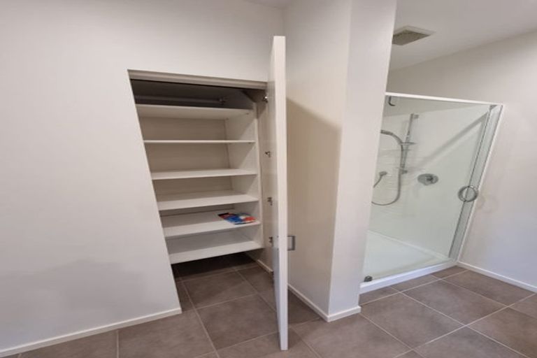 Photo of property in 22 Learmonth Avenue, Birkenhead, Auckland, 0626