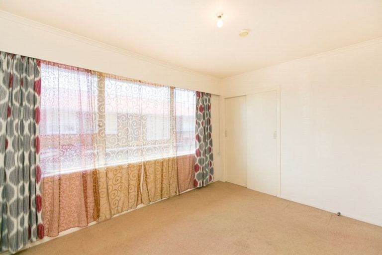 Photo of property in 323c Saint Aubyn Street, New Plymouth, 4310