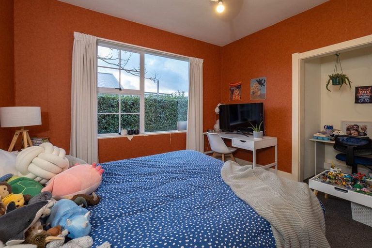 Photo of property in 17 Cameron Street, Ashburton, 7700