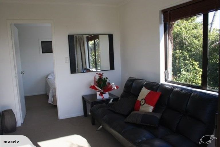 Photo of property in 441 Titirangi Road, Titirangi, Auckland, 0604
