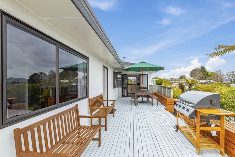 Photo of property in 30 Kiddle Drive, Hilltop, Taupo, 3330