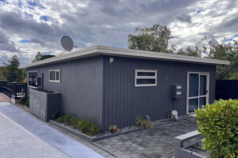 Photo of property in 8 Angela Place, Kinloch, Taupo, 3377