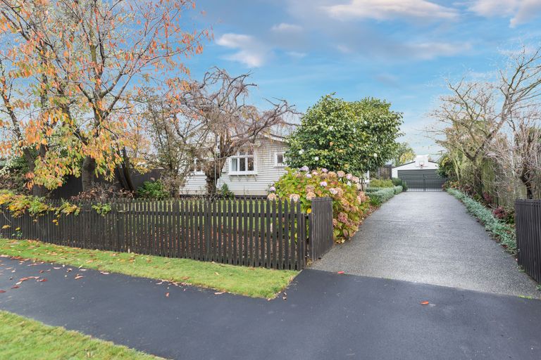 Photo of property in 79 Petrie Street, Richmond, Christchurch, 8013