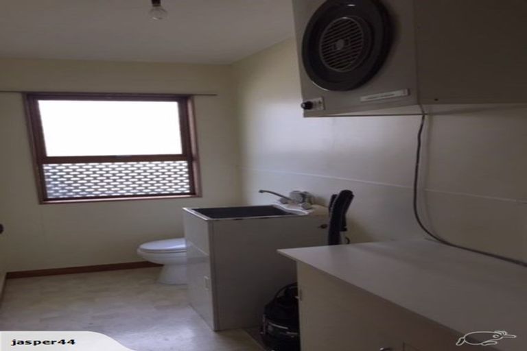 Photo of property in 60 Leicester Avenue, Tamatea, Napier, 4112