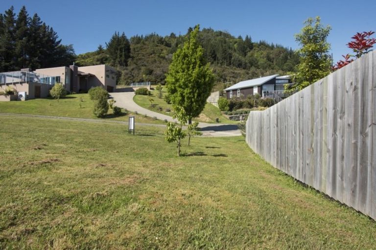 Photo of property in 7 Fantail Heights, Picton, 7220