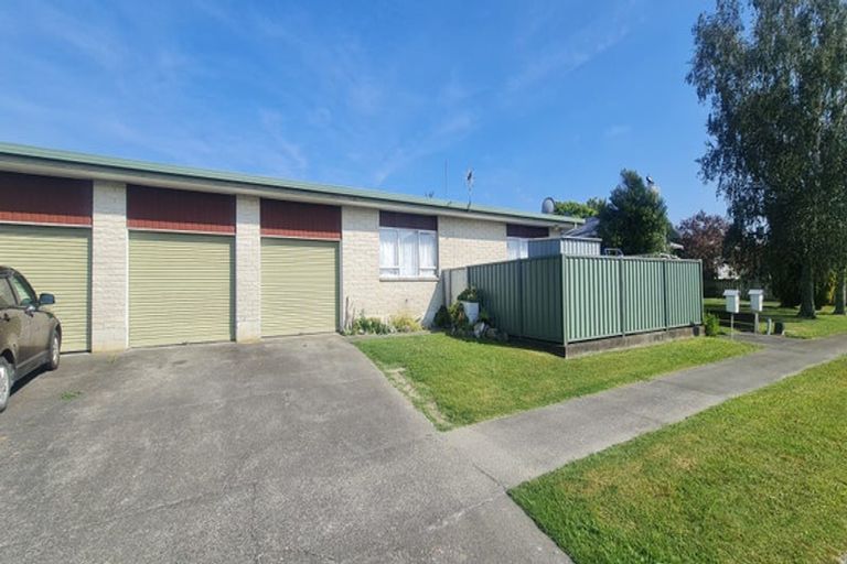 Photo of property in 12-16 Wynyard Crescent, Tamatea, Napier, 4112