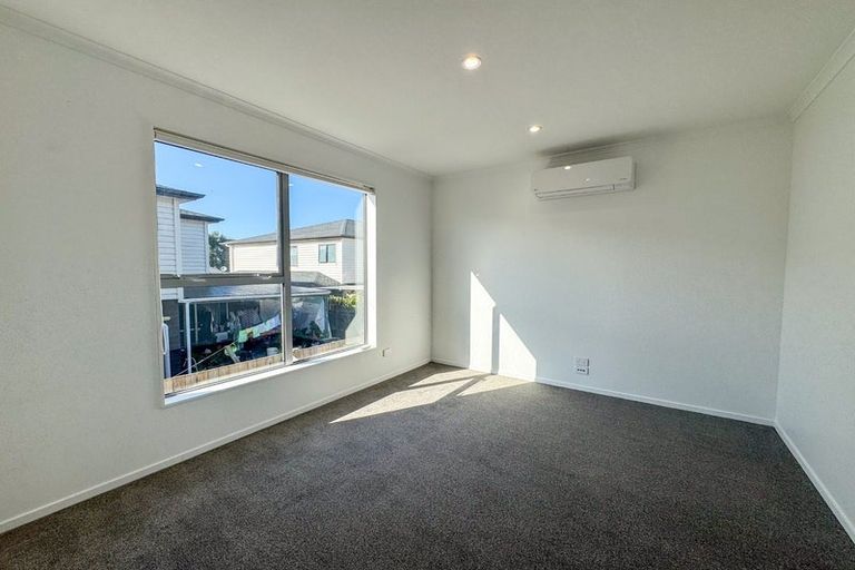 Photo of property in 39 Ngae Place, Mangere East, Auckland, 2024