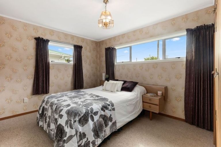 Photo of property in 18 Heath Street, Wainuiomata, Lower Hutt, 5014