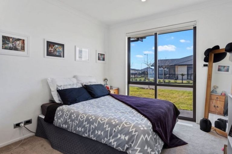 Photo of property in 2 Endurance Lane, Wigram, Christchurch, 8025