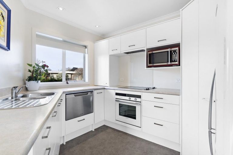 Photo of property in 7 Rosewood Grove, Masterton, 5810