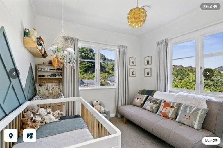 Photo of property in 51 Jackson Street, Island Bay, Wellington, 6023