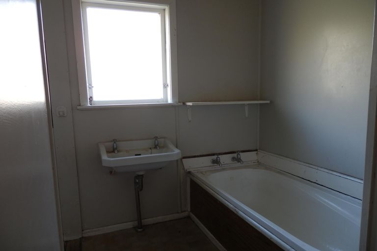 Photo of property in 43b Main Road, Te Karaka, 4022